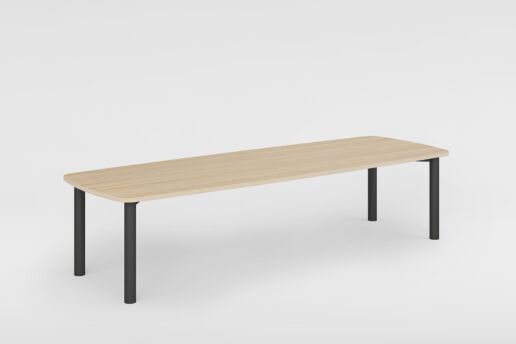 Untergestell schwarz, Tischplatte Furnier Eiche