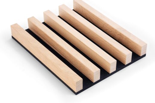 Akustikplatte mit massiven Eichen-Lamellen