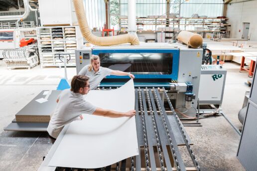 Präzises Auflegen der Materialien