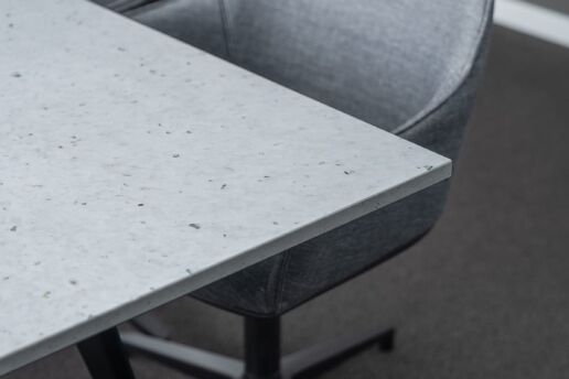 Tischplatte in Smile Plastics, Farbe Alba